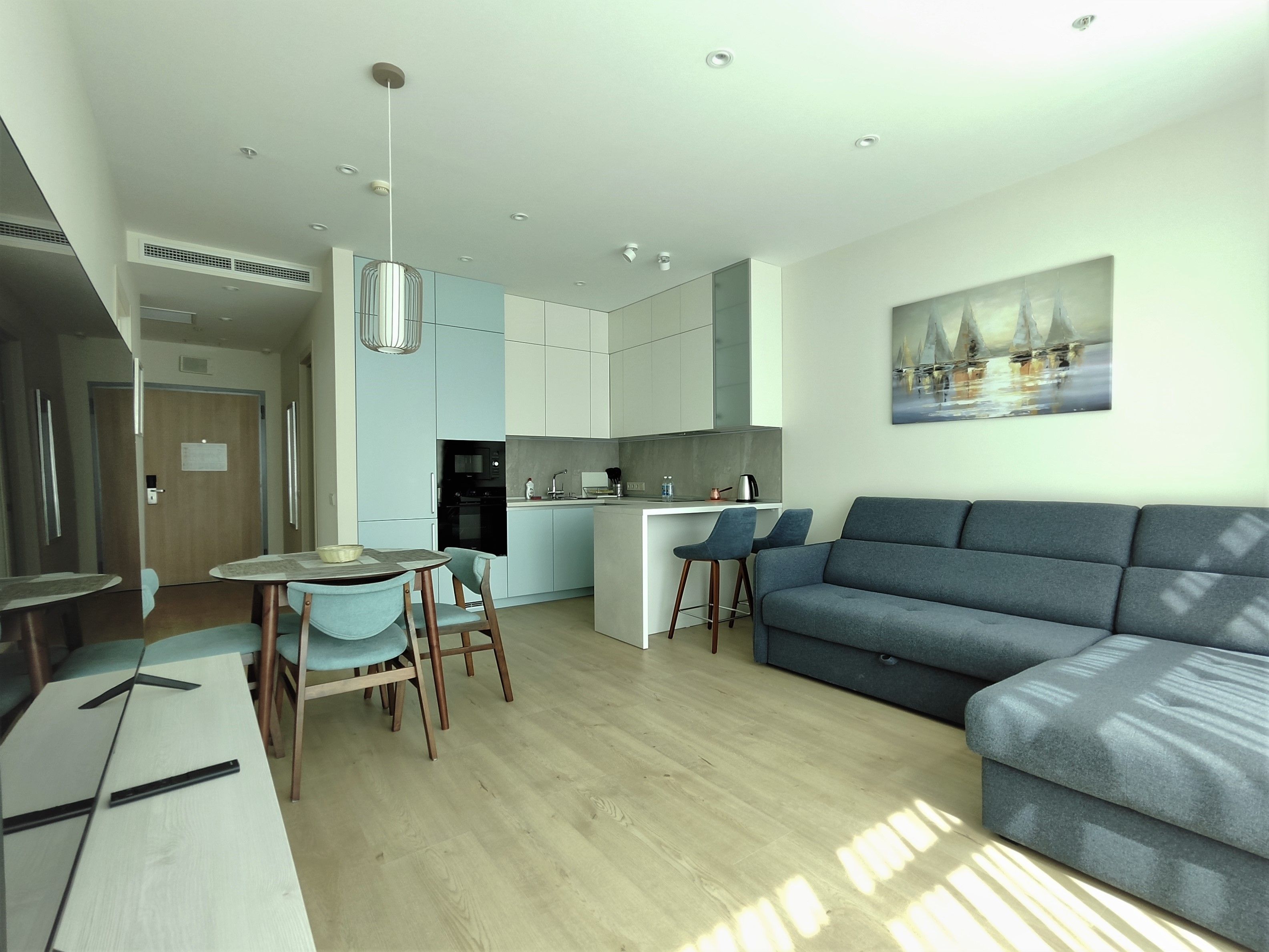 Deluxe Room, two-room apartment (6th floor)