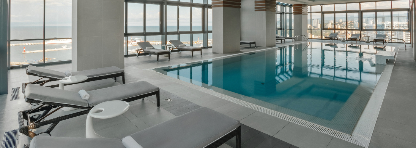 Fitness – hall and pool of Pullman Sochi Center